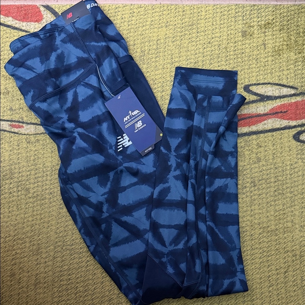 NWT New Balance NYRR Navy Tie-Dye Leggings size M